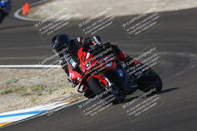 media/Sep-20-2025-TrackDaz (Sat) [[27f0cde673]]/B Group/1020am (Turn 3)/